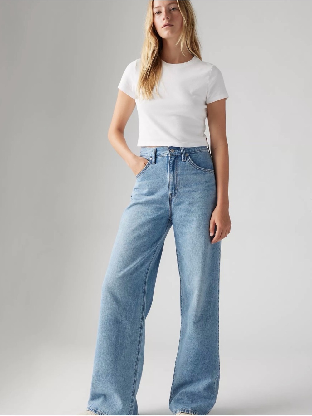 Levi’s Cinch Baggy Jeans